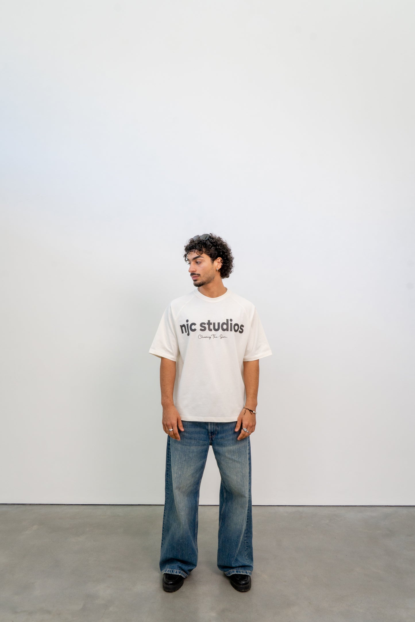 v2 circuit raglan t-shirt