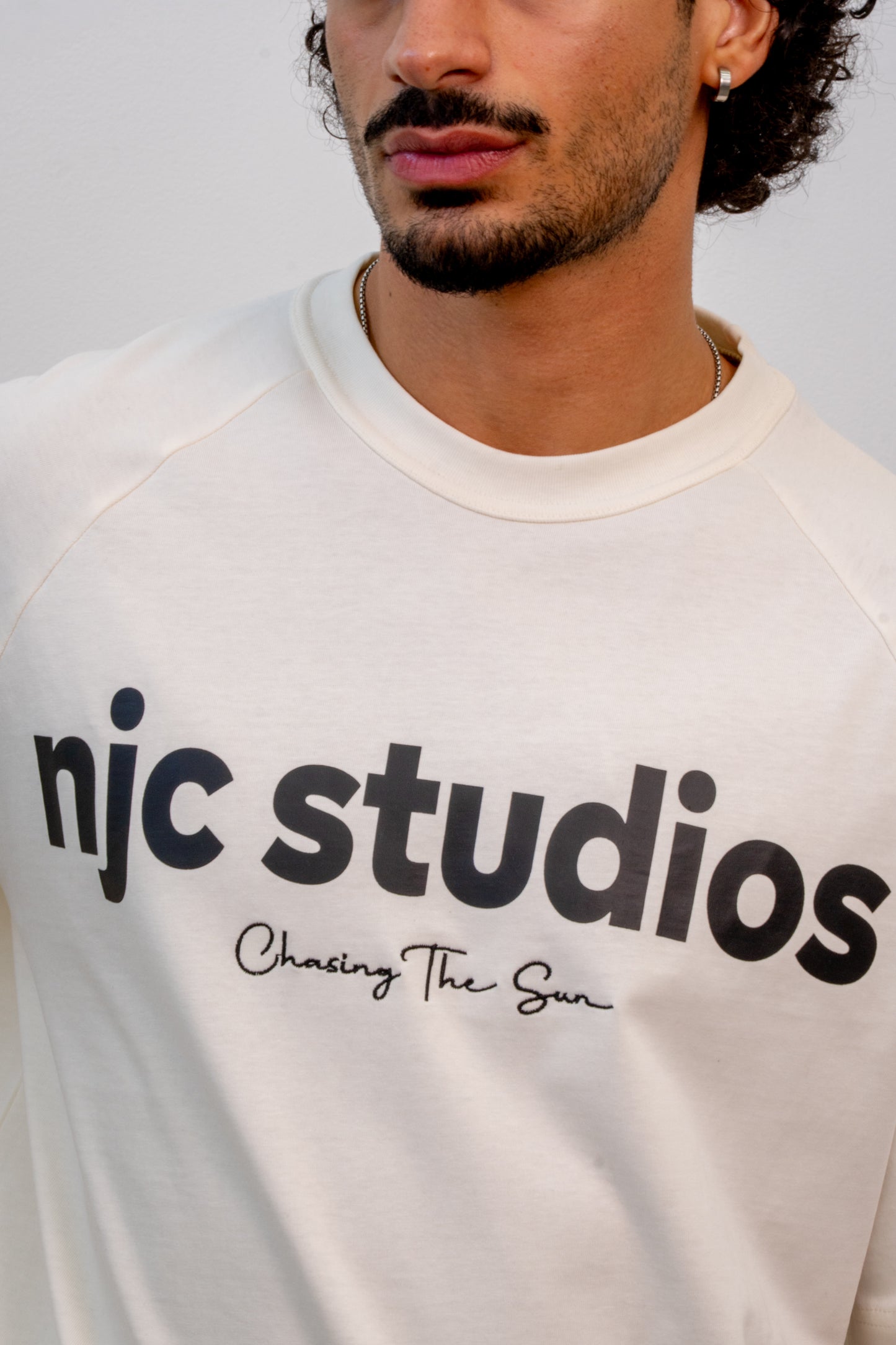 v2 circuit raglan t-shirt