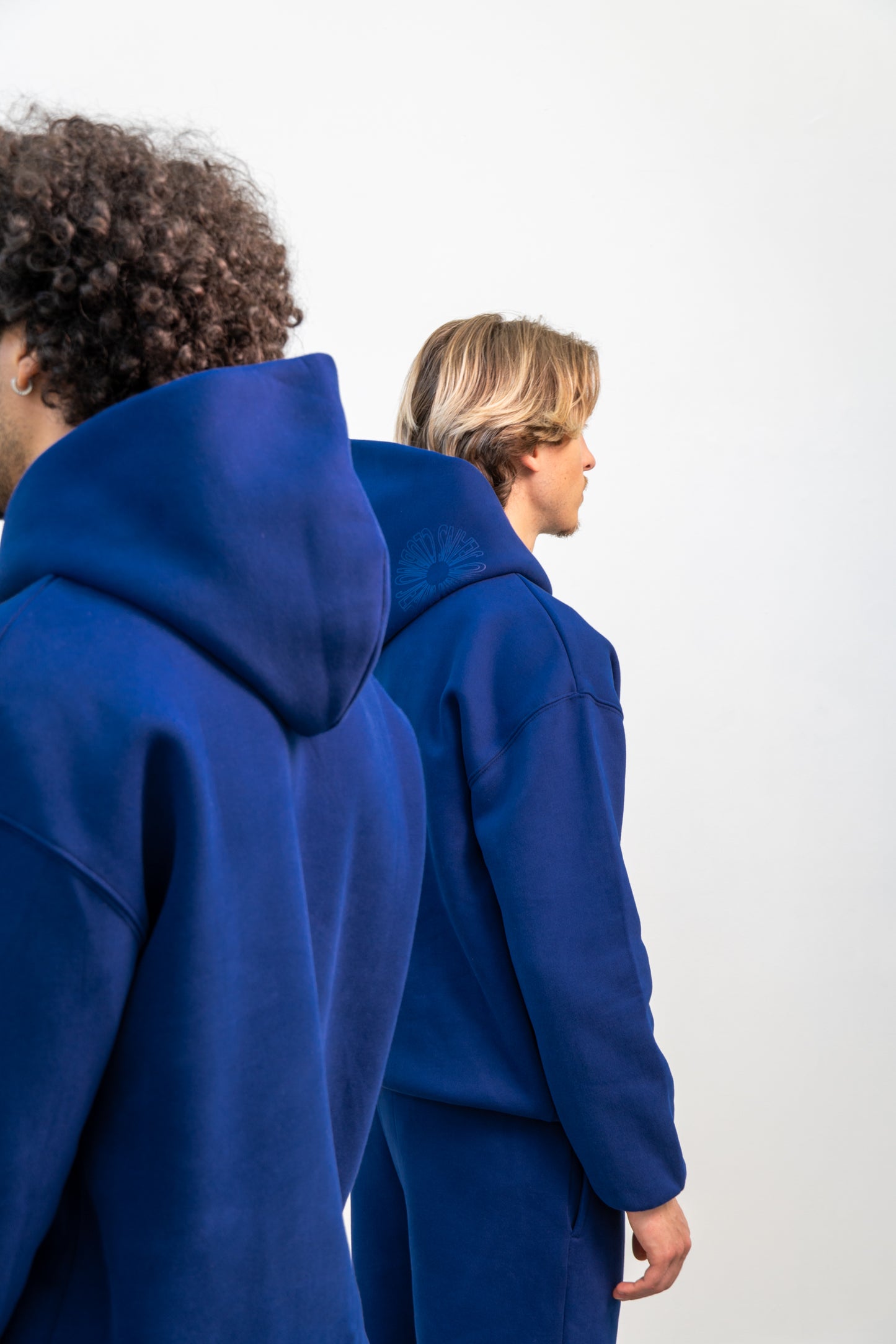 v1 core hoodie in navy